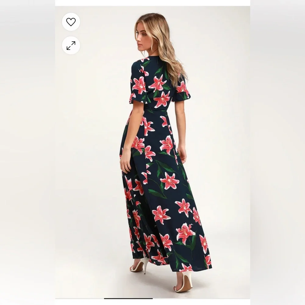 Lulu’s Stargazer Lily Navy Blue Floral Print Maxi Wrap Dress Size Med - Picture 8 of 8